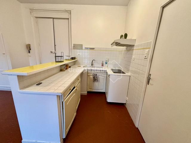Appartement 2 pièces, 38 m² à louer à Beaucaire 30300