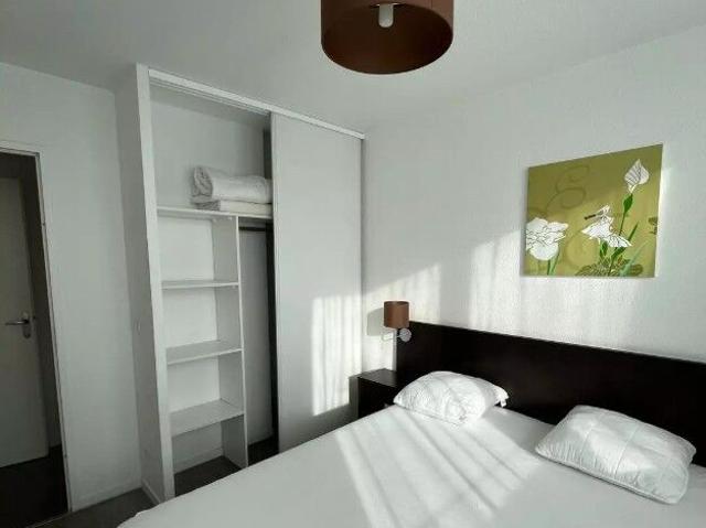Appartement 2 pièces, 38 m² à louer à Bordeaux 33000