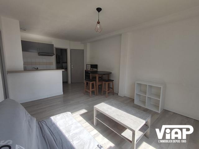 Appartement 2 pièces, 38 m² à louer à Limoges 87000