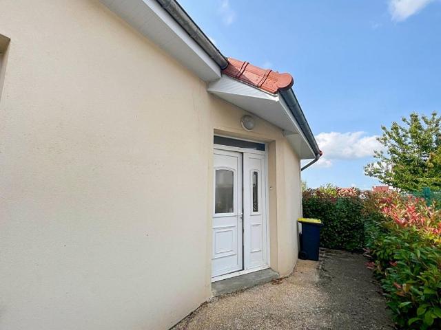 Appartement 2 pièces, 38 m² à louer à Mézières sur Seine 78970