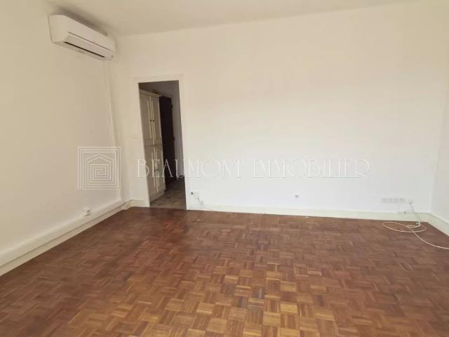 Appartement 2 pièces, 38 m² à louer à Nice 06000
