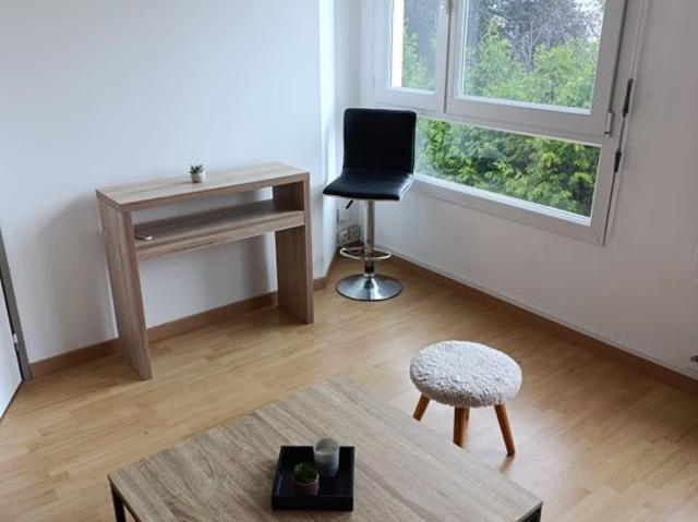 Appartement 2 pièces, 38 m² à louer à Reims 51100