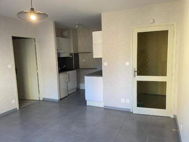 Appartement 2 pièces, 38 m² à louer à Rodez 12000