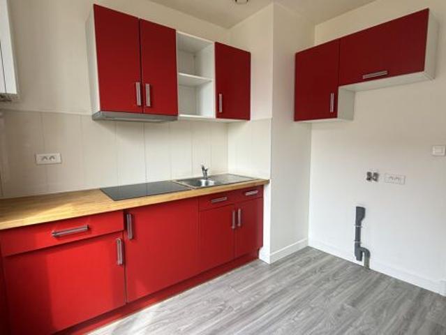 Appartement 2 pièces 38m2 REIMS 595 euros