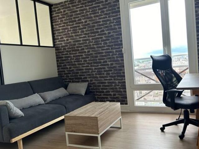 Appartement 2 pièces 38m2 REIMS 645 euros
