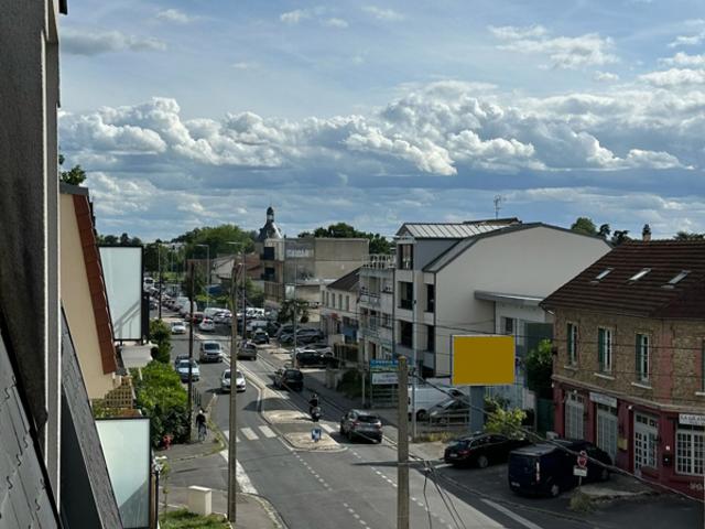 Appartement 2 pièces 39 m2 Balcon Parking Proche mai