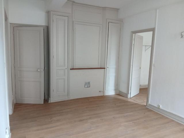 Appartement 2 pièces, 39 m² à louer à Bourgoin Jallieu 38300