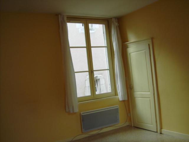 Appartement 2 pièces, 39 m² à louer à Chaumont 52000
