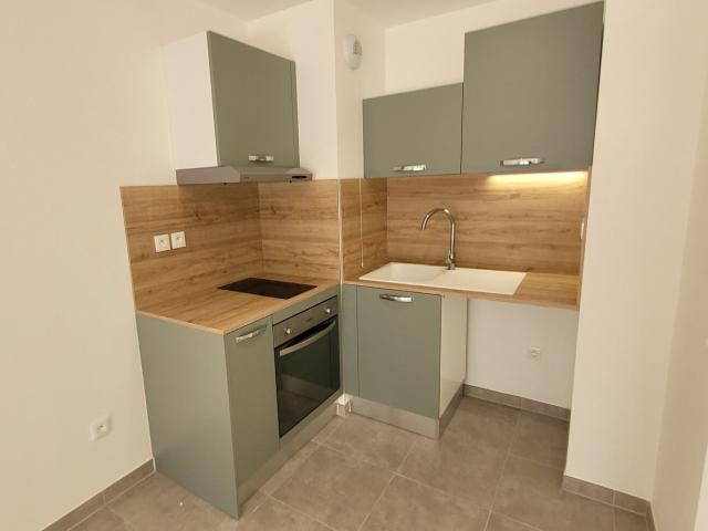 Appartement 2 pièces, 39 m² à louer à Istres 13800