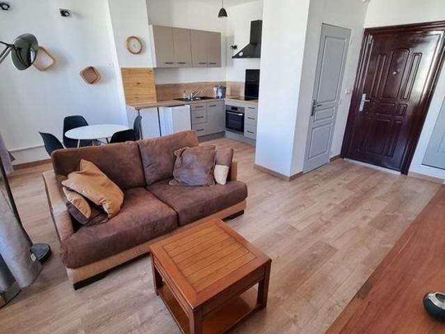 Appartement 2 pièces, 39 m² à louer à Marseille 4 13004