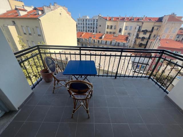 Appartement 2 pièces, 39 m² à louer à Nice 06000