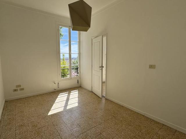 Appartement 2 pièces, 39 m² à louer à Nice 06300