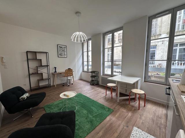 Appartement 2 pièces, 39 m² à louer à Poitiers 86000