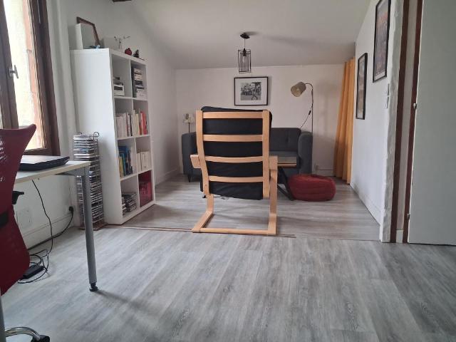 Appartement 2 pièces, 39 m² à louer à Saintes 17100