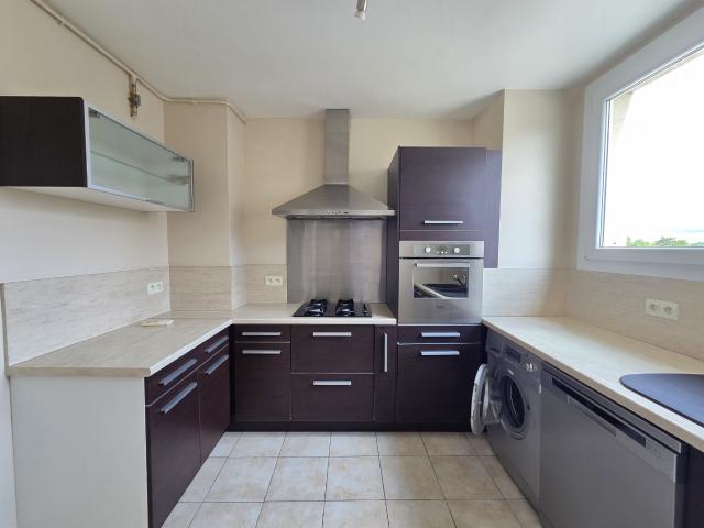Appartement 2 pièces TROYES secteur 1er MAI