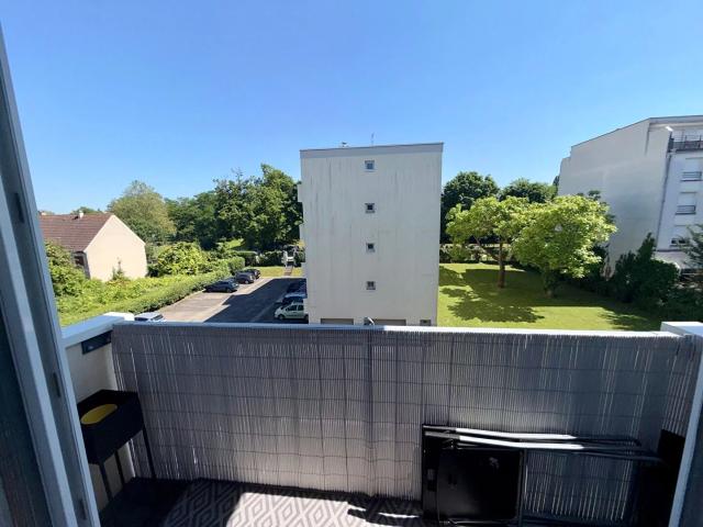 Appartement 2 pièces traversant en bon état 47,36 m² 2ème étage
