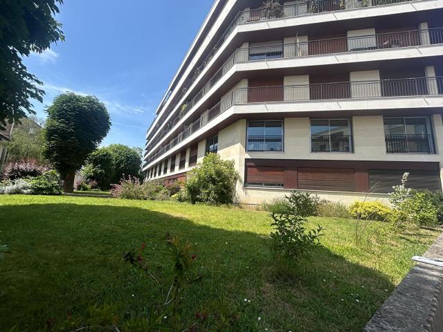 location appartement 2 pièces, 38.28m², versailles