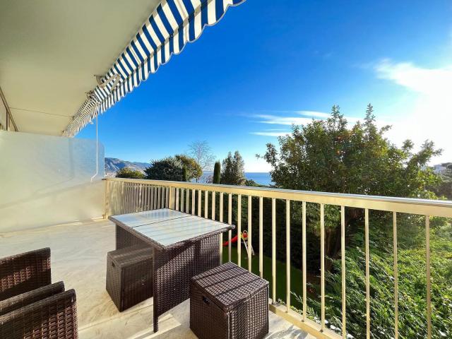 Appartement 2 pièces vue mer Roquebrune Cap Martin