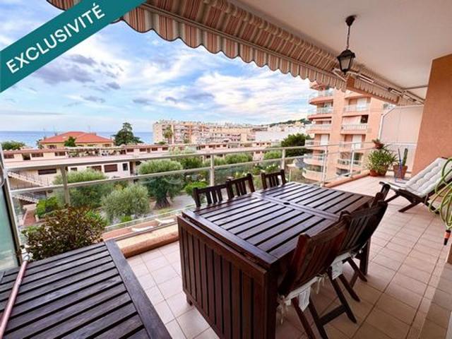 Appartement 2 pièces vue mer, terrasse et garage