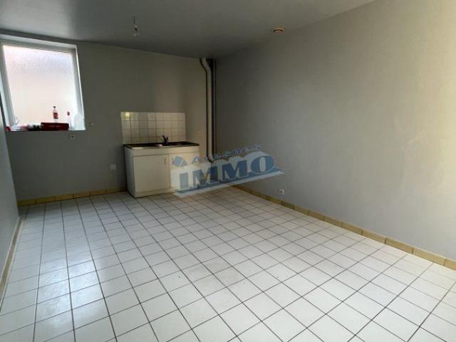 Appartement 2 pièces à Avesnes le Comte