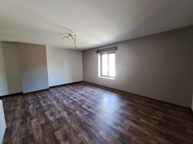 Appartement 2 pièces à Écrouves FR