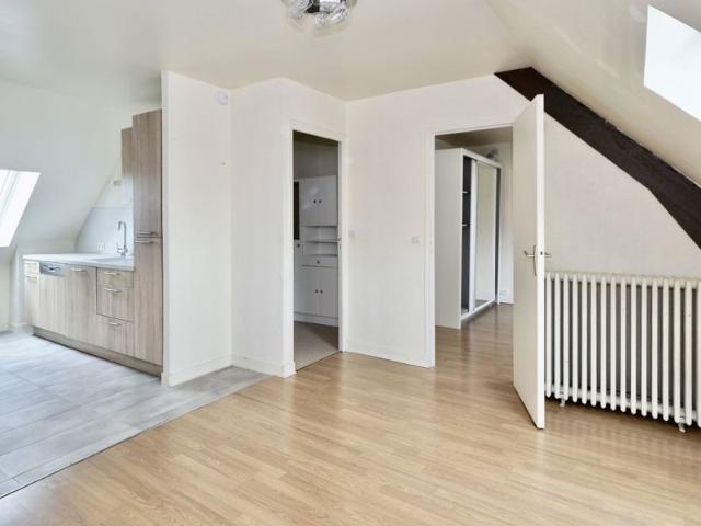 Appartement 2 pièces à Fontainebleau 77300