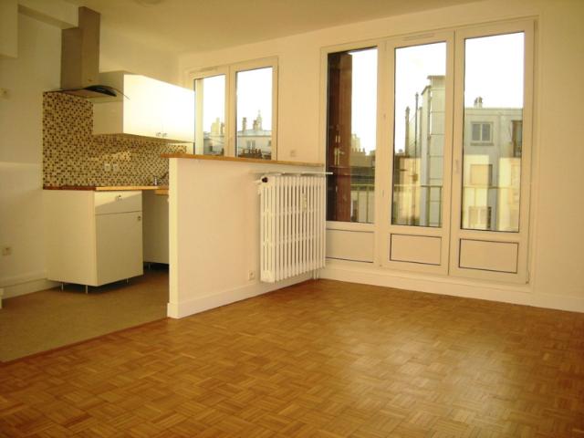 Appartement 2 pièces à Kremlin bicetre 94270