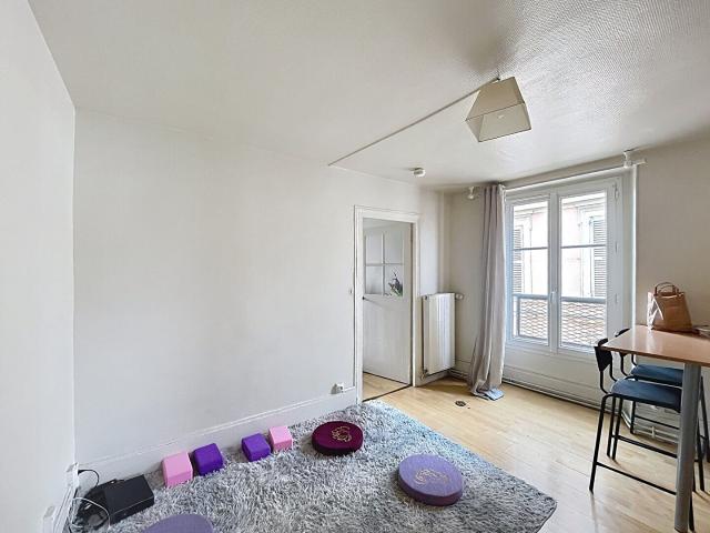 Appartement 2 pièces à louer à Corbeil Essonnes Réf 17303
