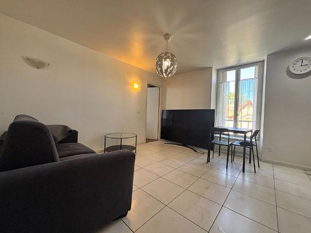 Appartement 2 pièces à louer à Corbeil Essonnes Réf 17353