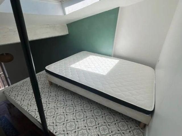 Appartement 2 pièces, à louer à Bordeaux 33000