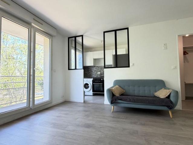 Appartement 2 pièces à louer à Évry Courcouronnes Récent et lumineux
