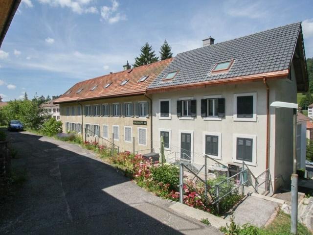 Appartement 2 pièces à louer à Le Locle Flatfox