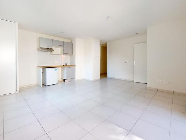 Appartement 2 pièces, à louer à Saint Orens de Gameville 31650