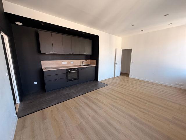 Appartement 2 pièces à louer à Reims 44.27m² | Les Clefs de l'Immobilier