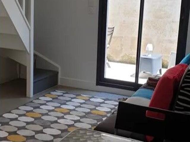 Appartement 2 pièces, à louer à Talence 33400