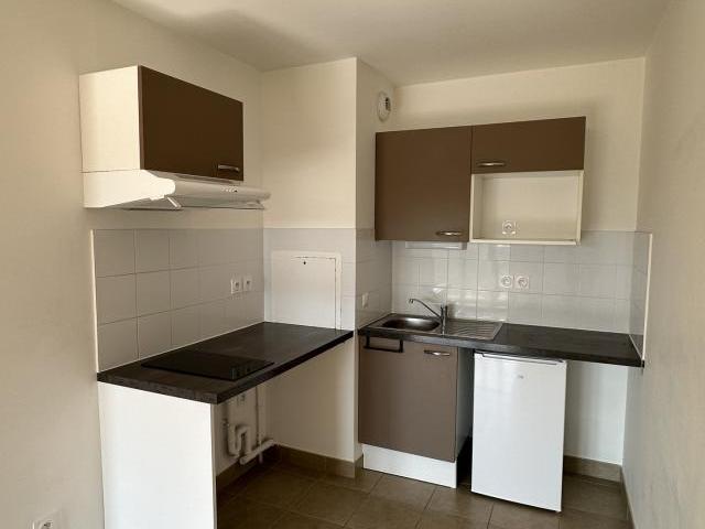 Appartement 2 pièces à louer: La rochette