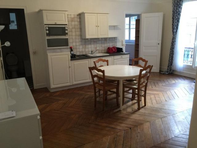 Appartement 2 pièces à Paris 75009 Rue de Maubeuge, Mét