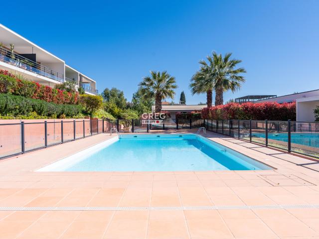 Appartement 2 pièces à Saint Laurent du Var, les Plantiers