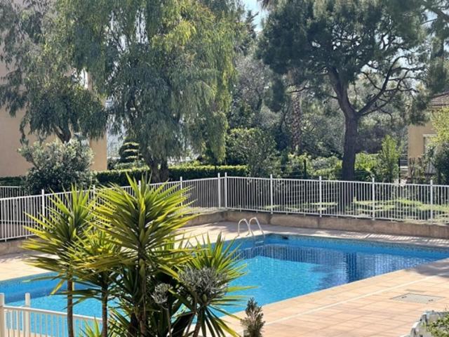 Appartement 2 pièces à vendre à Nice Ouest Idéal primo accédant !