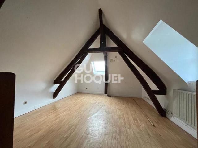 Appartement 2 pièces à vendre à Noyon Dernier étage avec exposition Sud Ouest