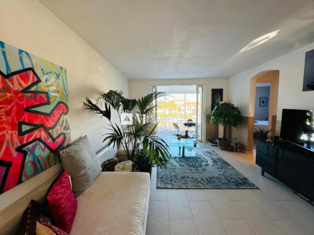 APPARTEMENT 2 PIECES A VENDRE A PORT COGOLIN 83310