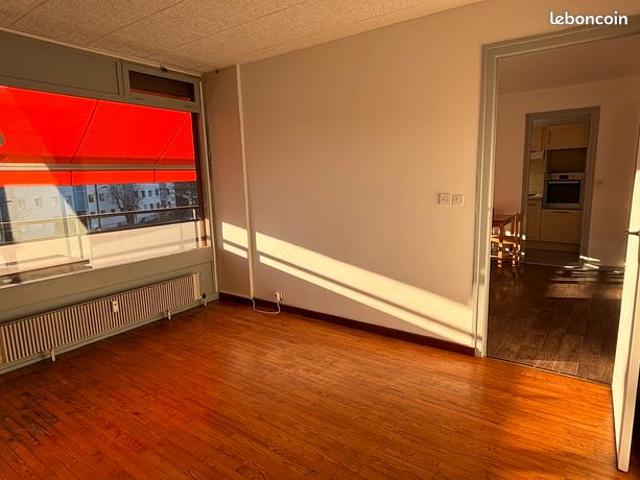 Appartement 2 pièces Annecy avec grand balcon en exclusivité