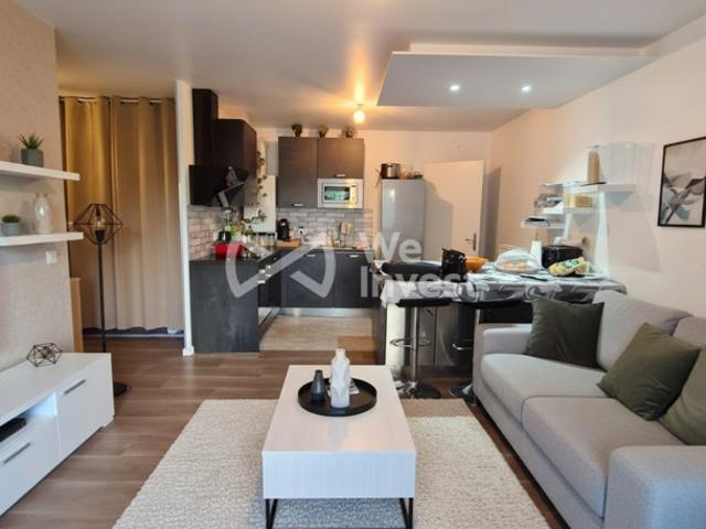 Appartement 2 pièces avec jardin et terrasse de 70 m² et place