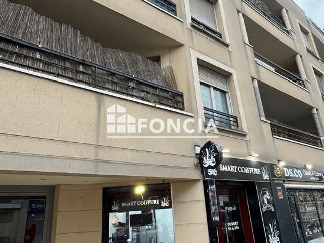 Appartement 2 pièces avec loggia et parking – Drancy Avenue Jean Jaurès