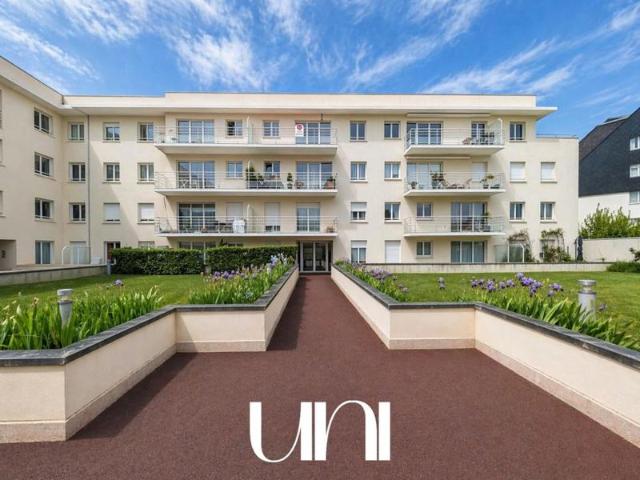 Appartement 2 pièces avec parking et ascenseur 52 m2 CAEN