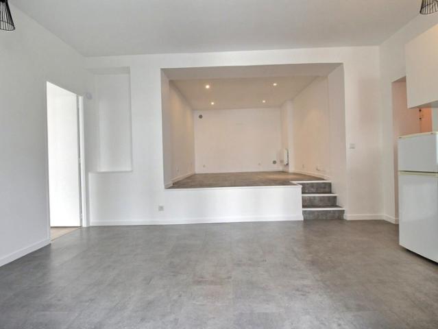 Appartement 2 pièces avec petit exterieur