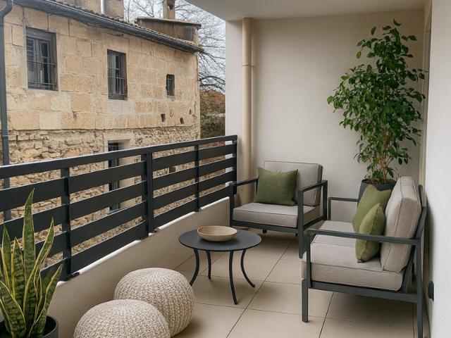 Appartement 2 pièces avec terrasse à Nîmes Idéal primo acc