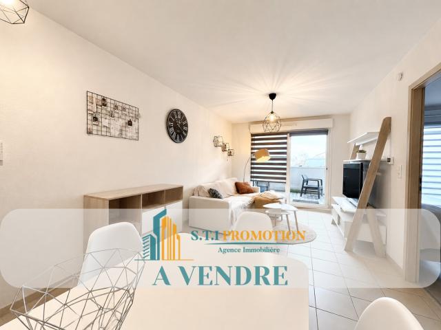 Appartement 2 pièces avec terrasse, cave et parking à LEXY !