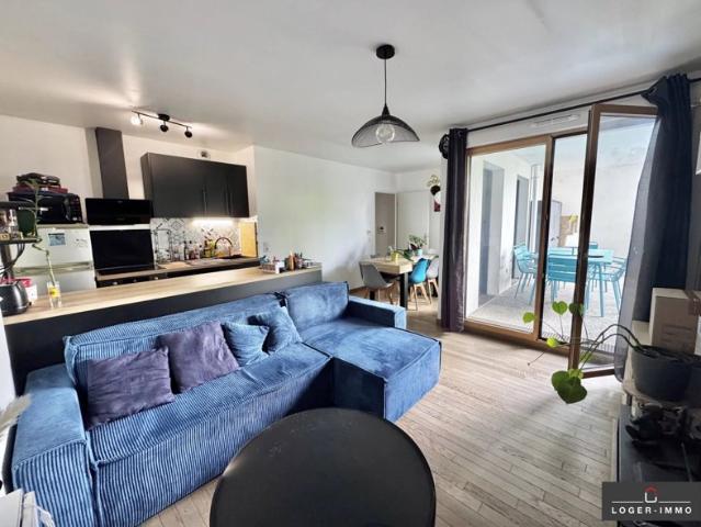 Appartement 2 pièces avec terrasse de 9,65 m² et parking en so