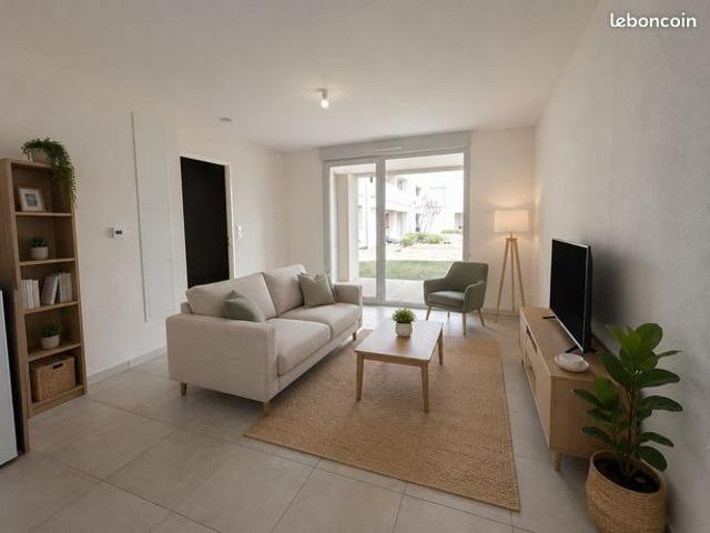 Appartement 2 pièces avec terrasse et parking – Castanet Tolosan